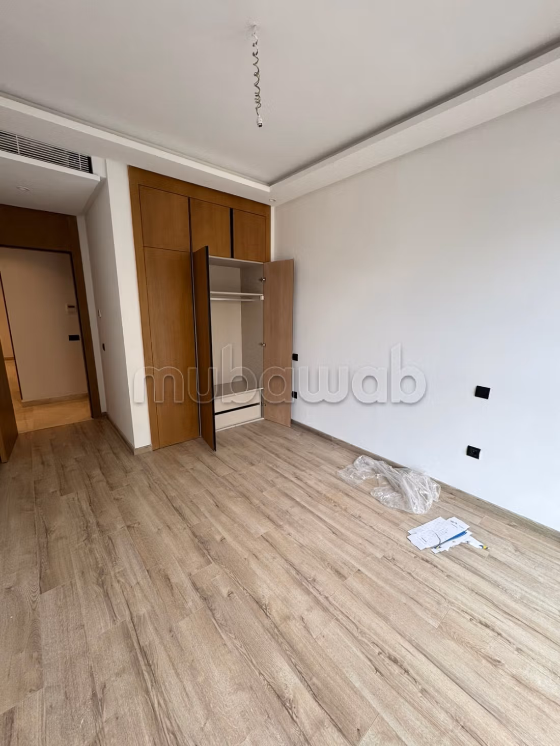 Location appartement vide 3 chambres à Casablanca 
Finance City