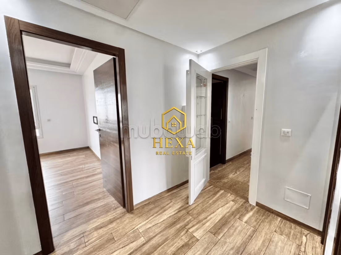 A louer un appartement S3 aux Jardins De Carthage