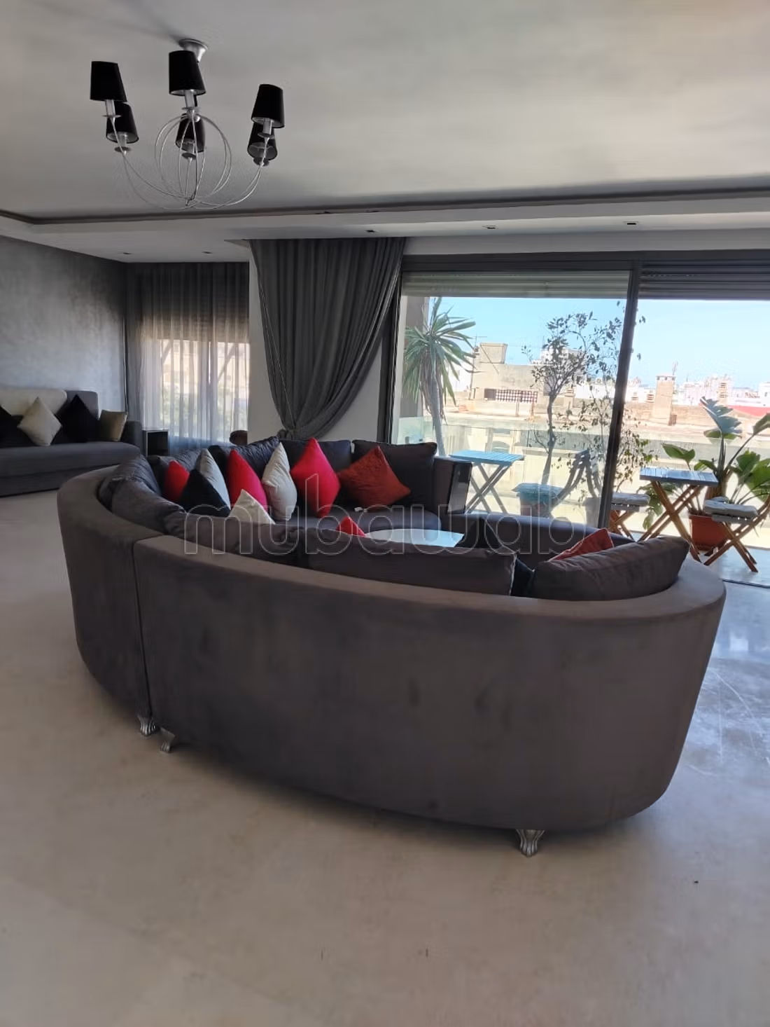 Appartement a la location meublé a Gauthier 
24000d