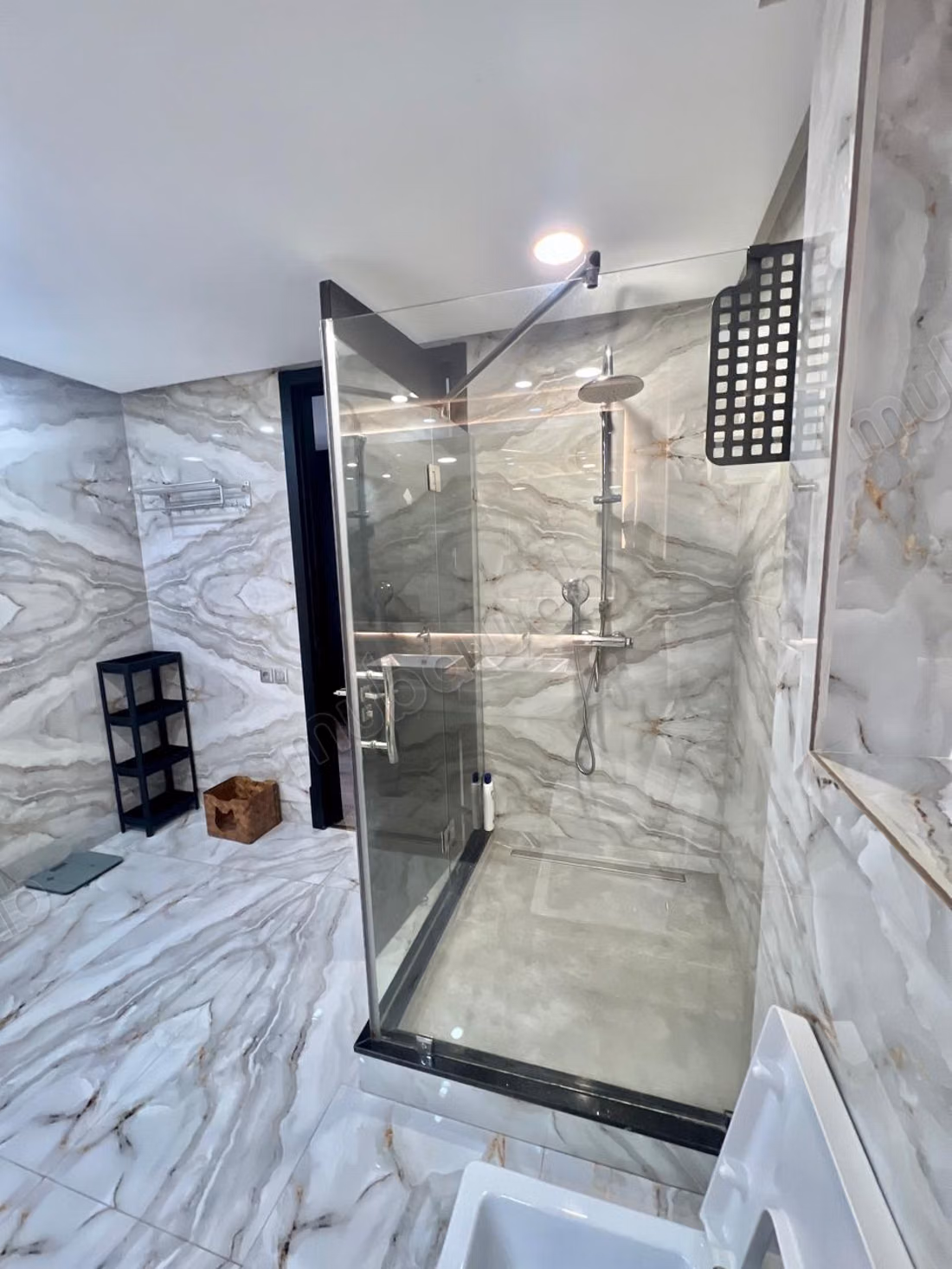 Furnished apartment for rent in Gauthier 24000d