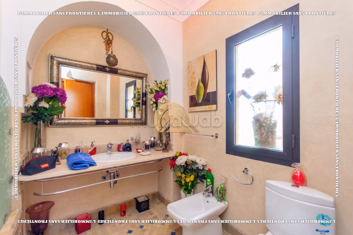 Villa meublée à vendre – Résidence sécurisée à Targa,
Marrakech