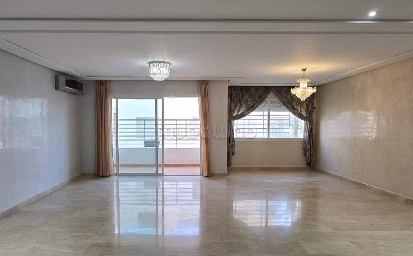 Appartement 3 CH/ 3 SDB de 176 m² à la location
Val Fleuri