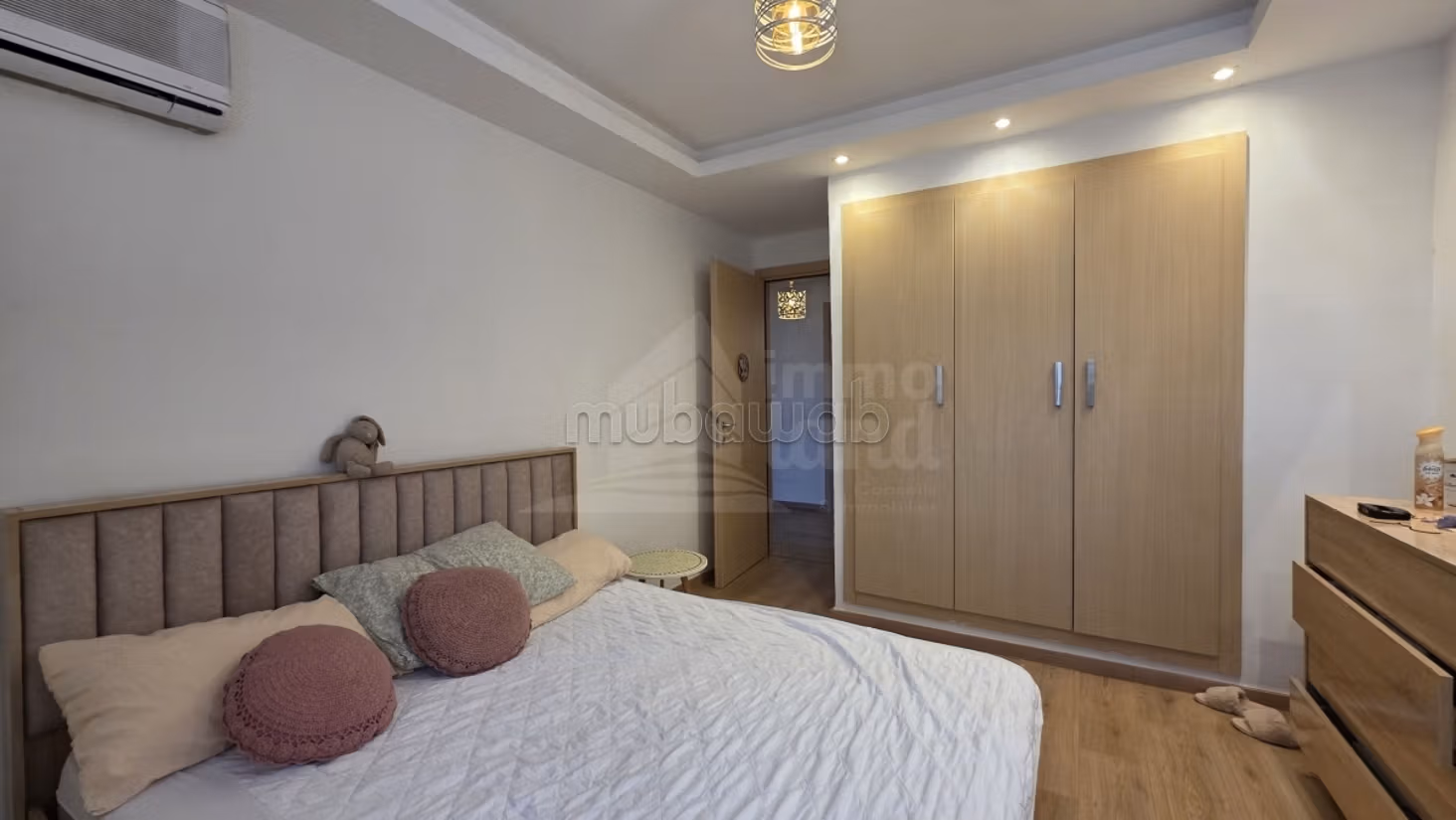 A vendre Appartement s3 de 137 m2 a la soukra
