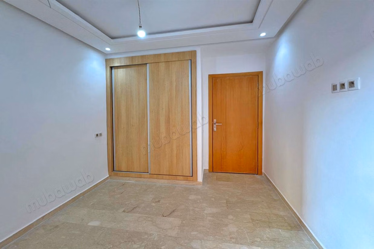 Appartement à louer, 2 chambres, Parking, Terrasse