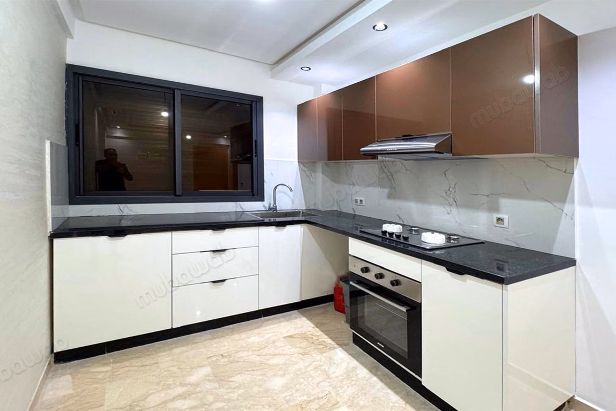 Appartement à louer, 2 chambres, Parking, Terrasse