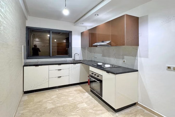 Apartment for rent, 2 bedrooms, parking, terrace