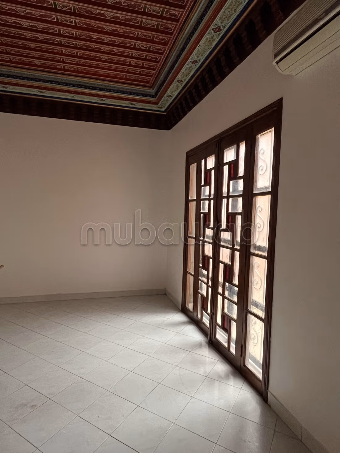 Vente villa à Massira 3.3 grandes pièces. Tout confort avec cheminée et climatisation