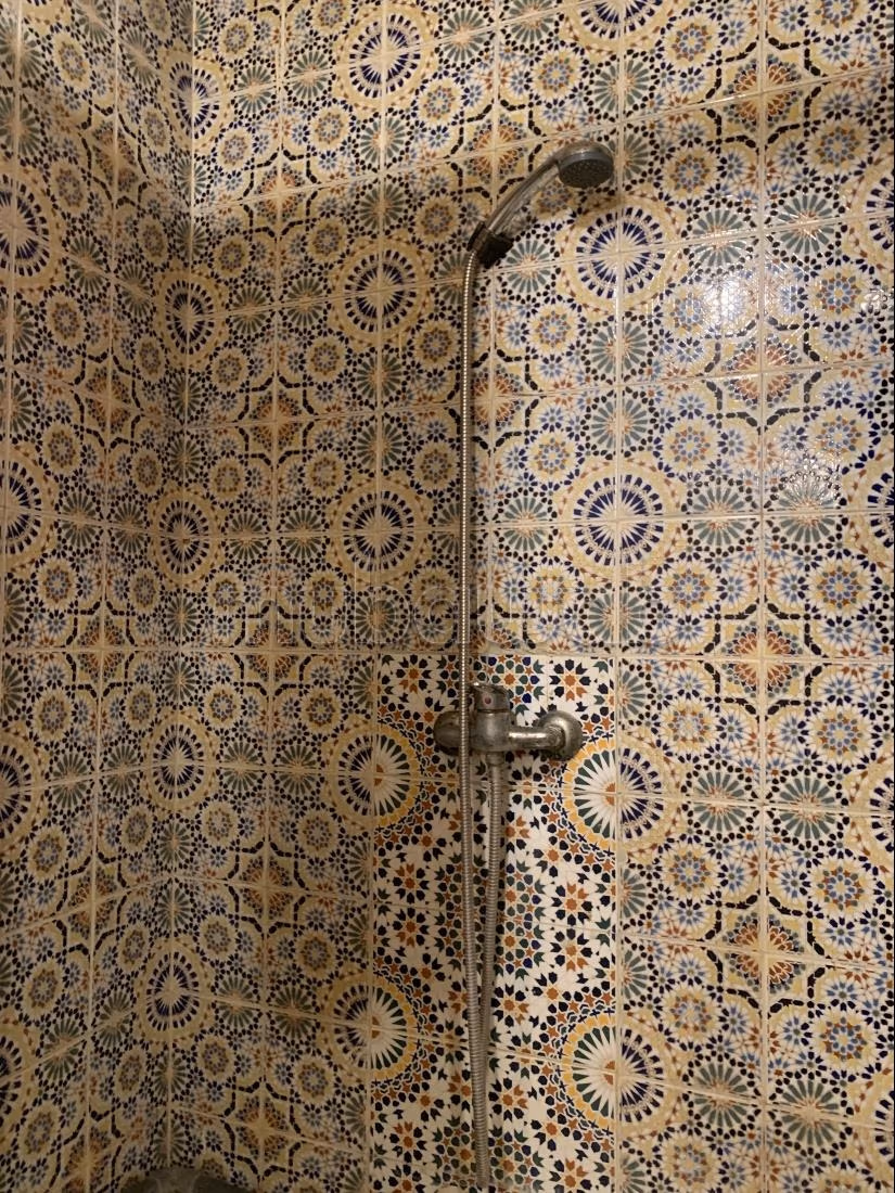 Location saisonnière à Diour Jamaa. Superficie 60 m². Antenne parabolique et Porte blindée
