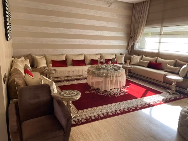 Villa en venta – Bouskoura, Lilas Park