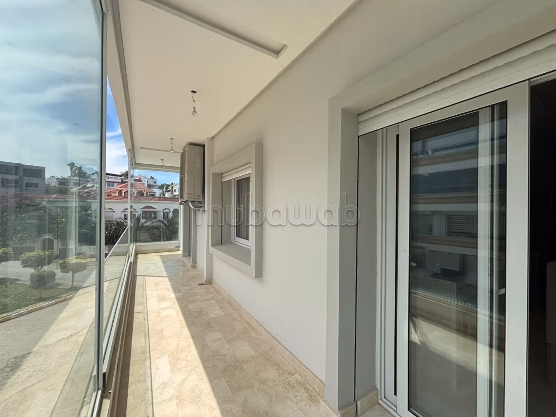 Appartement 220 m² à Californie — 17