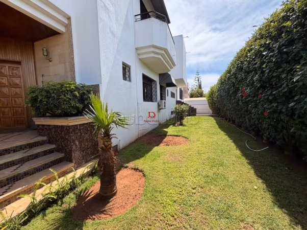 Villa te koop in Hay Riad Rabat