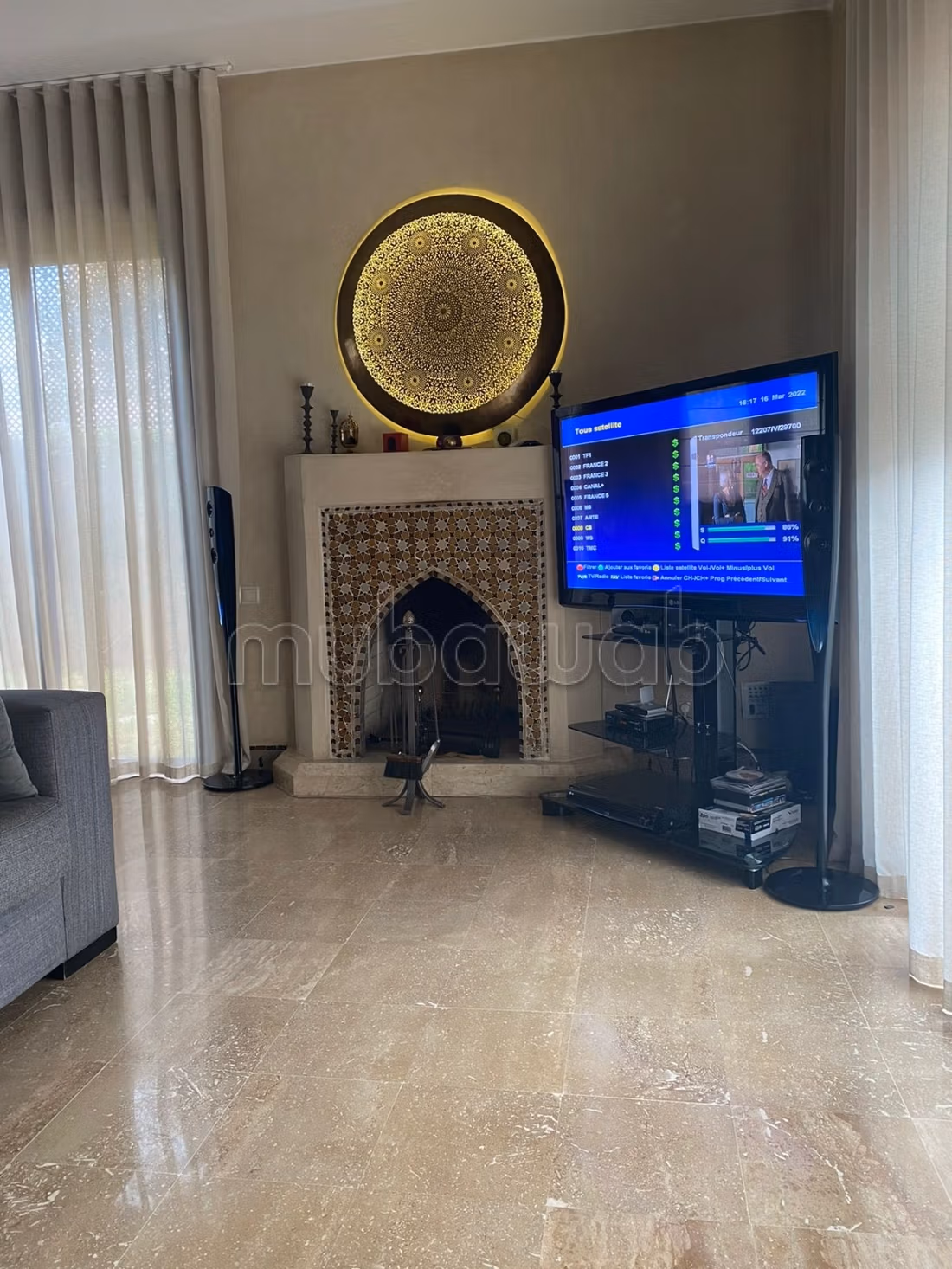Villa 300m Arredata in Via di Casa