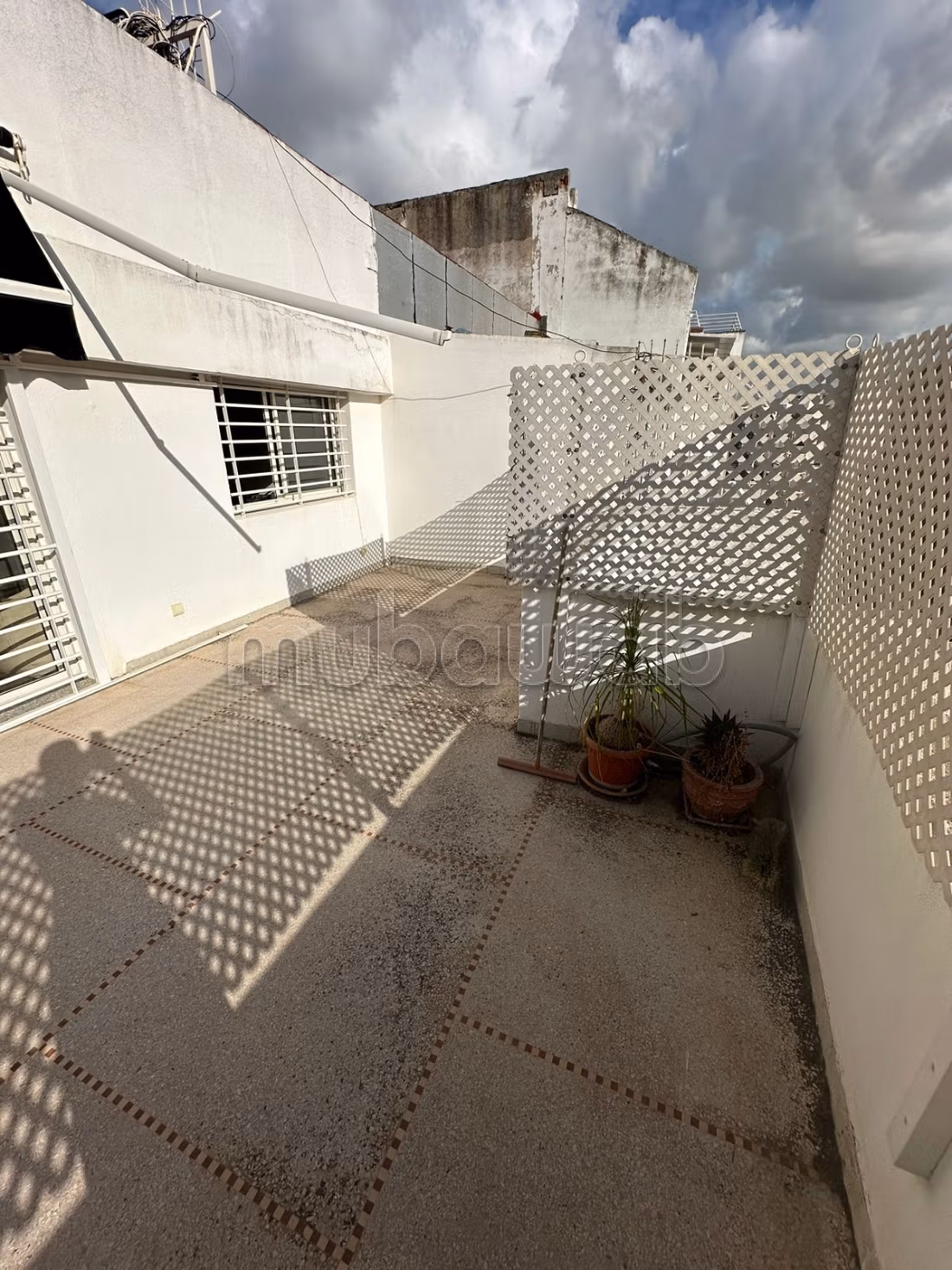 Magnifique appartement à ventre Agdal