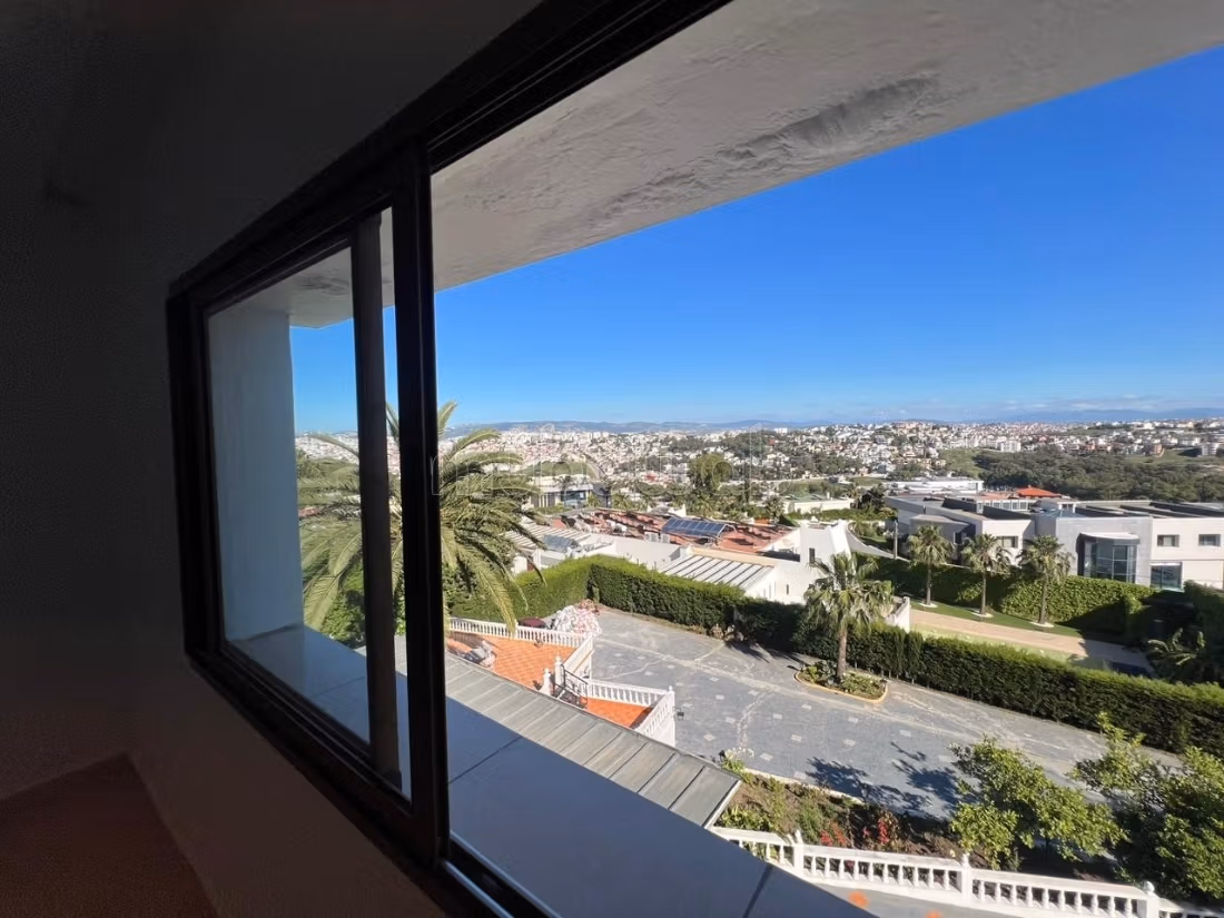 Appartement 250 m² à Jbel Kbir — 23