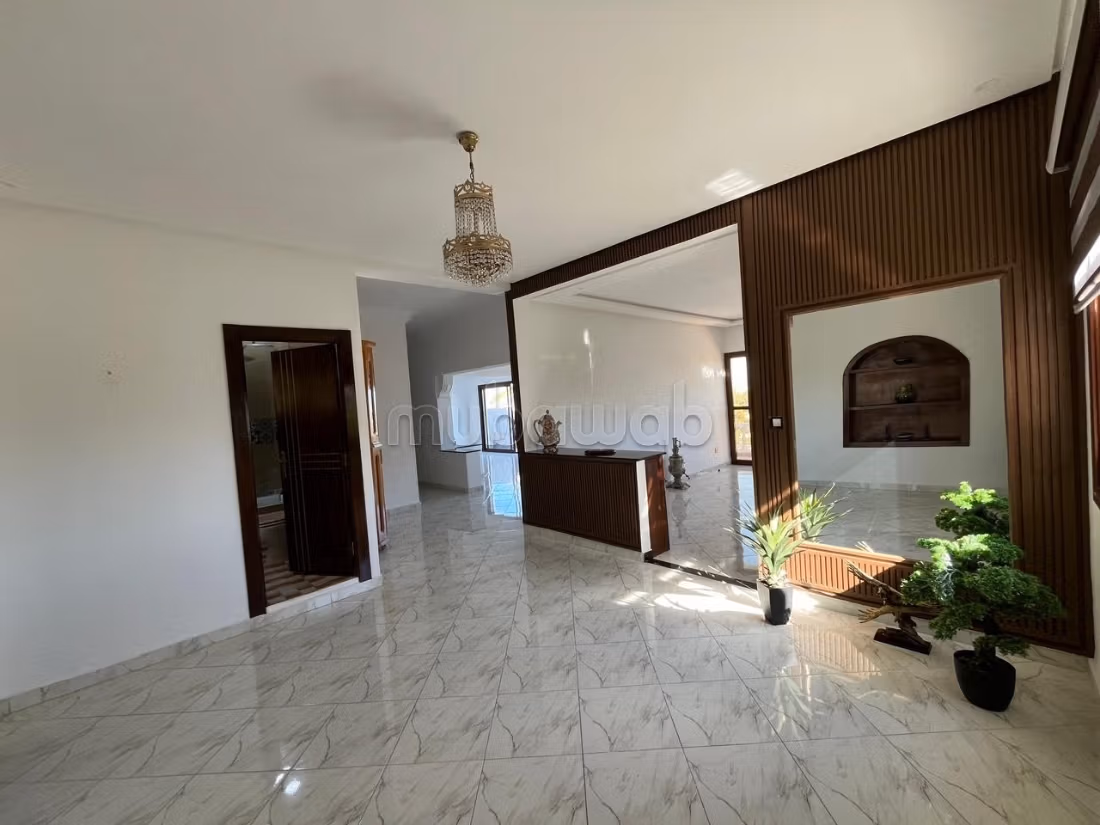 À LOUER – Duplex non meublé a Jbel kbir — 2