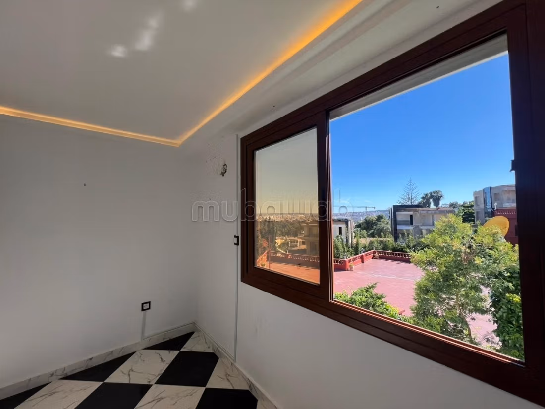 Appartement 250 m² à Jbel Kbir — 13