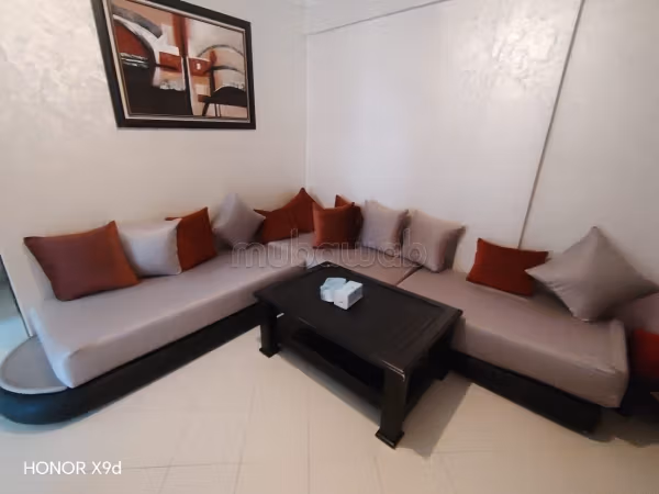 Mooi gemeubileerd appartement Roches Noires 7000 dh