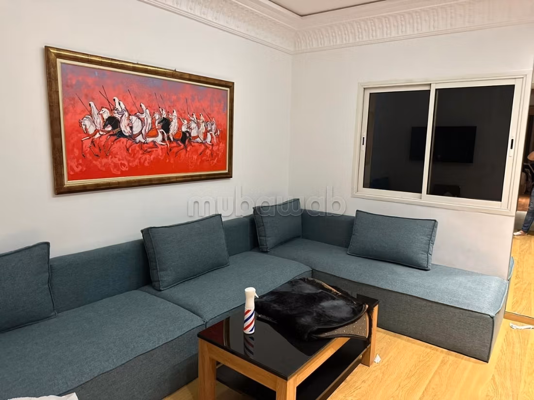 Luxury apartment of 140 m² without direct view and sunny