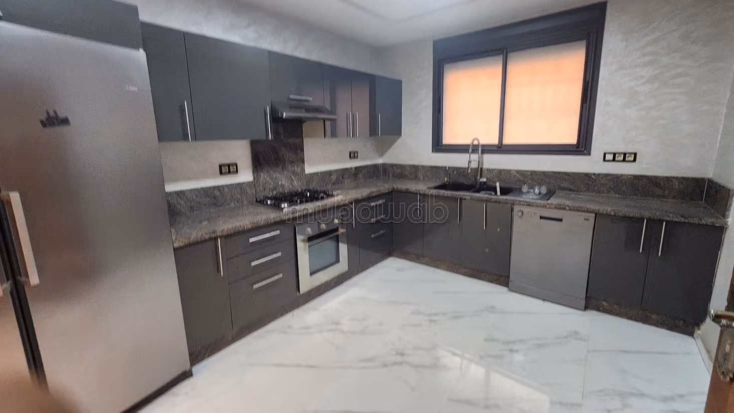 Magnifique maison à vendre 
Situé à targa