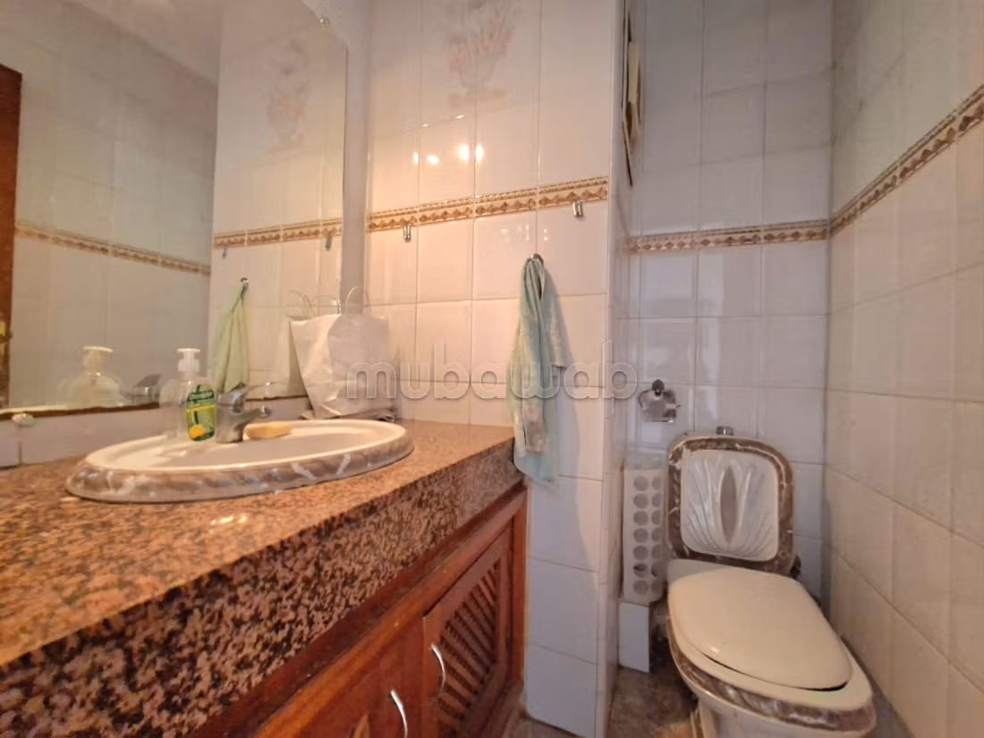 Superb Villa en Venta en Sidi Maarouf