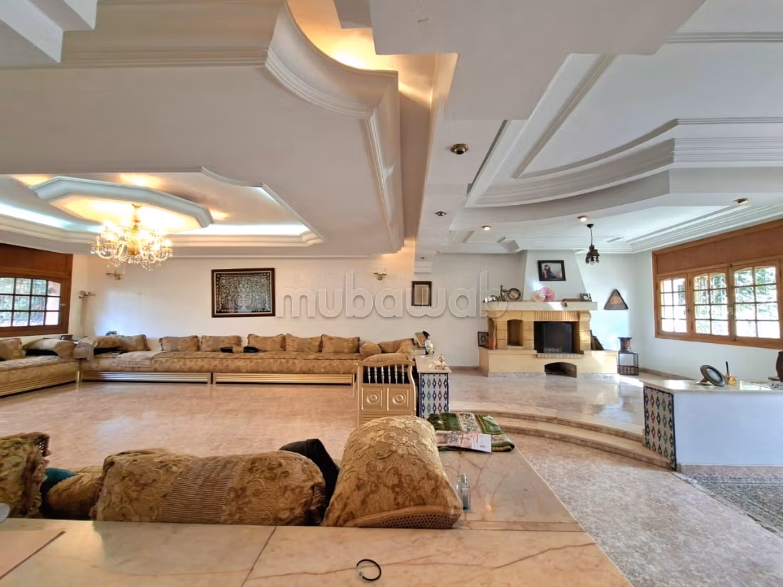 Superb Villa en Venta en Sidi Maarouf