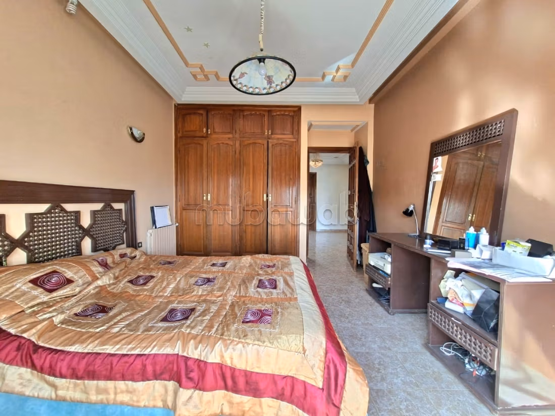 Superb Villa en Venta en Sidi Maarouf