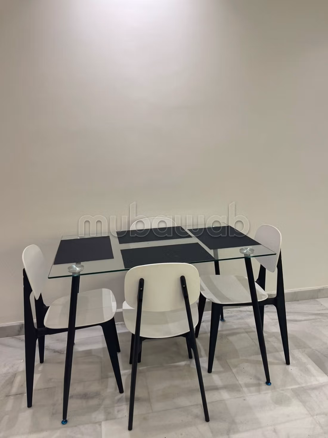 Appartement en location à Palmier. 
1 chambre. 
Bien meublé