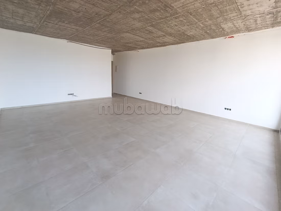 Plateau bureau neuf de 61m2 à la location – Route d’el Jadida