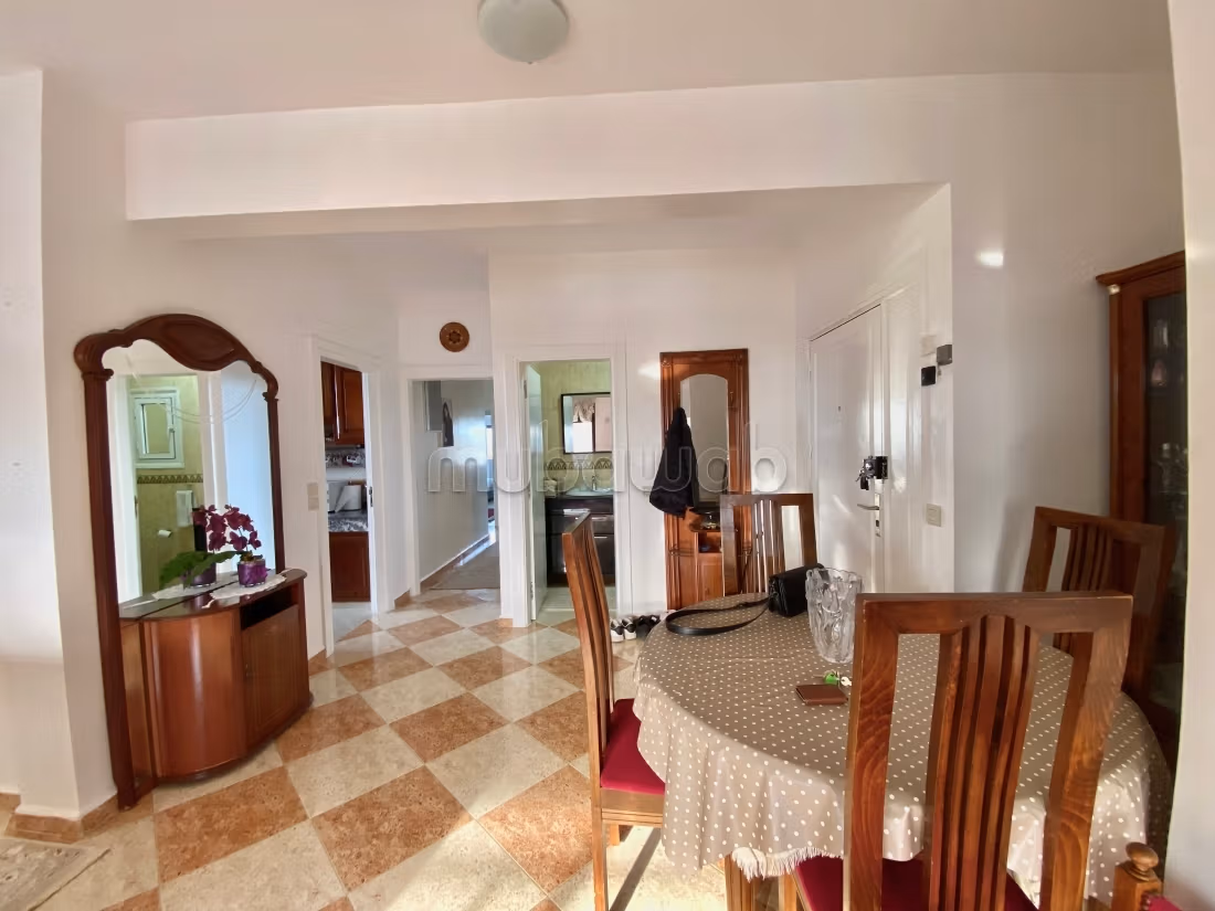 Bel appartement à vendre à hay riad. Surface de 155 m². Grande terrasse