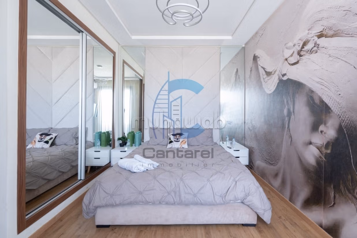 Furnished studio for sale or rent - Premium location facing Oasis Station, rooftop pool and titled parking