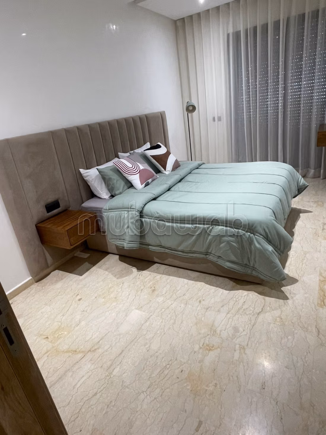 Studio arredato in affitto