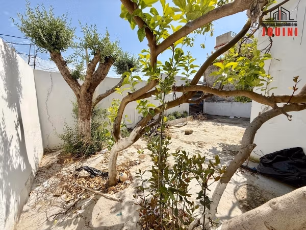 Studio di 120 m² a El Ouardia 6