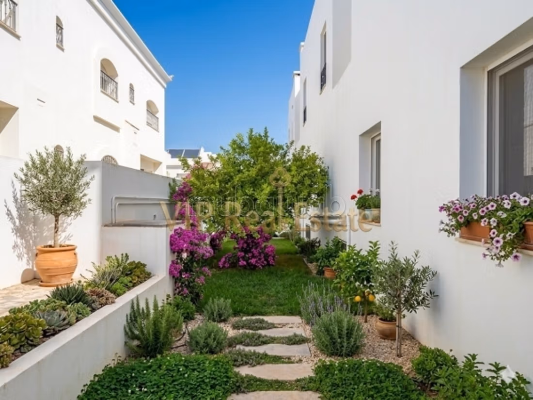 A Louer une villa de luxe avec piscine