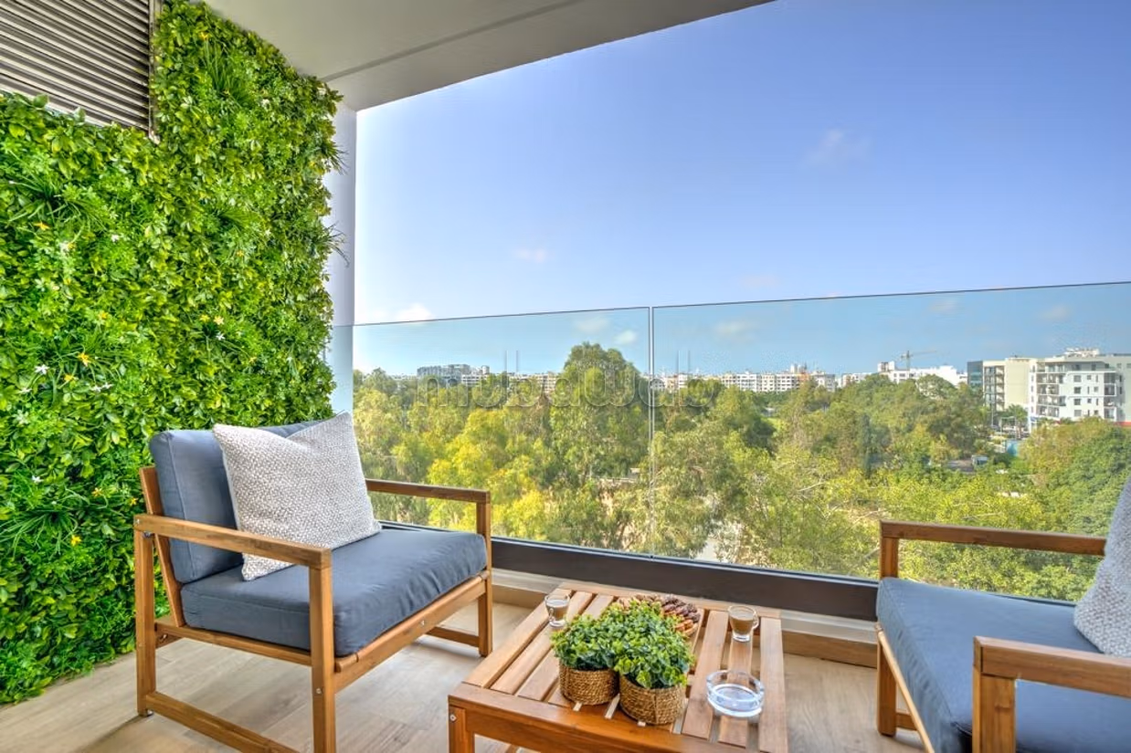 Exclusive – Studio Meublé avec Terrasse à Casablanca
Finance City