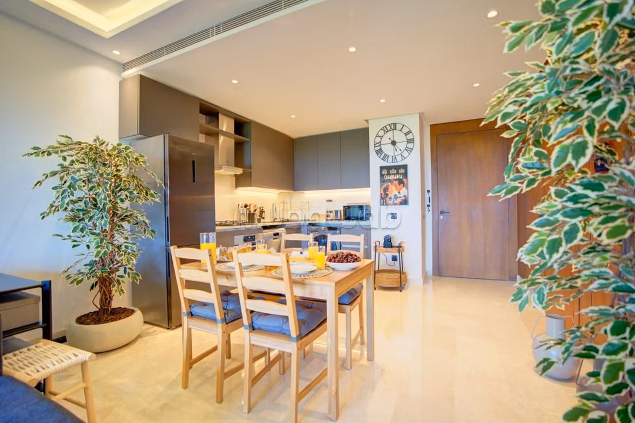 Exclusive – Studio Meublé avec Terrasse à Casablanca
Finance City — 6