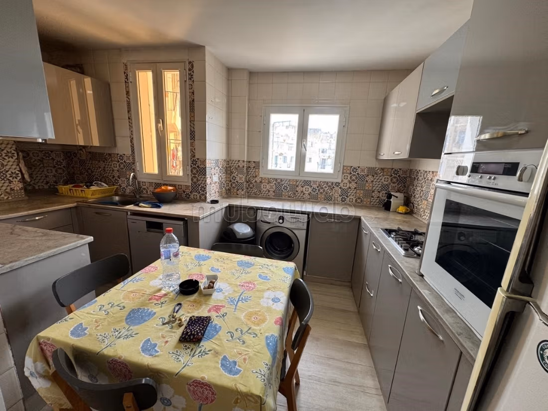 In vendita un appartamento in S3 a La Goulette