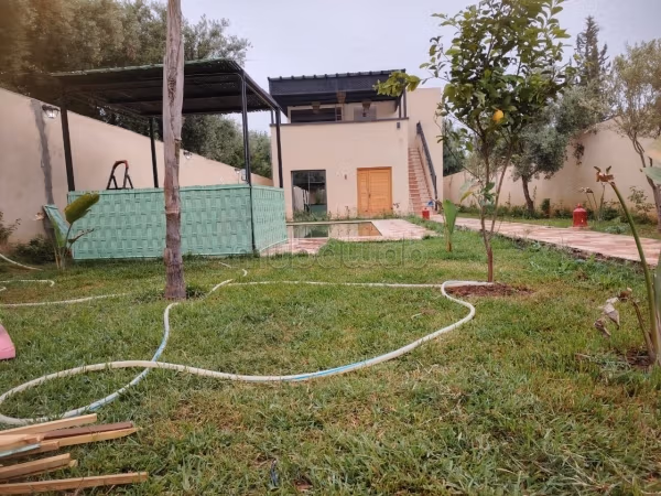 Vente villa de luxe à Route de l'Ourika. Surface totale 480 m². Jardin et terrasse