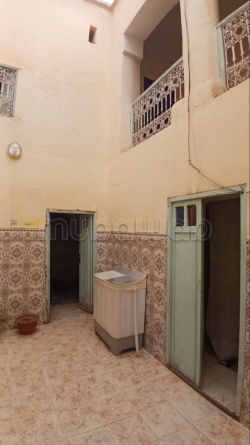 Small Riad in Bab Doukala with Car Access