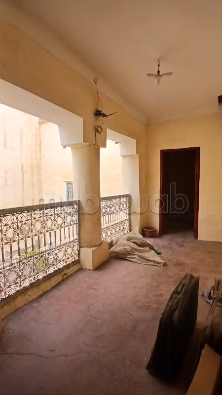 Small Riad in Bab Doukala with Car Access