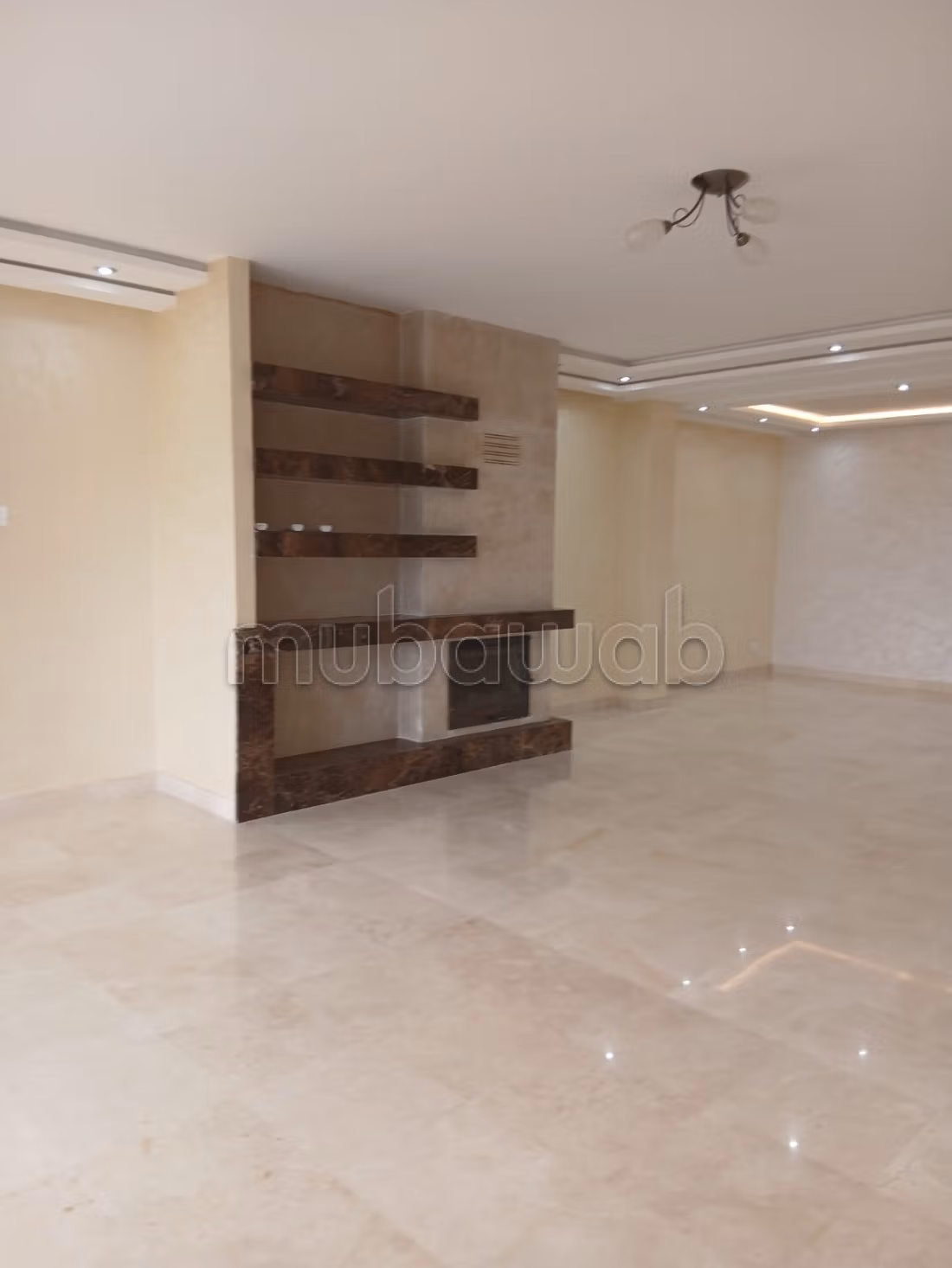 Appartement d’Exception à Louer – Avenue Ennakhil