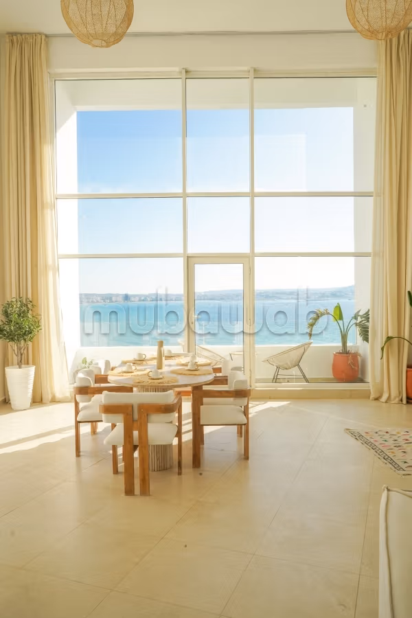 Location d'un appartement à Malabata. 3 belles chambres. Vue sur mer et porte blindée