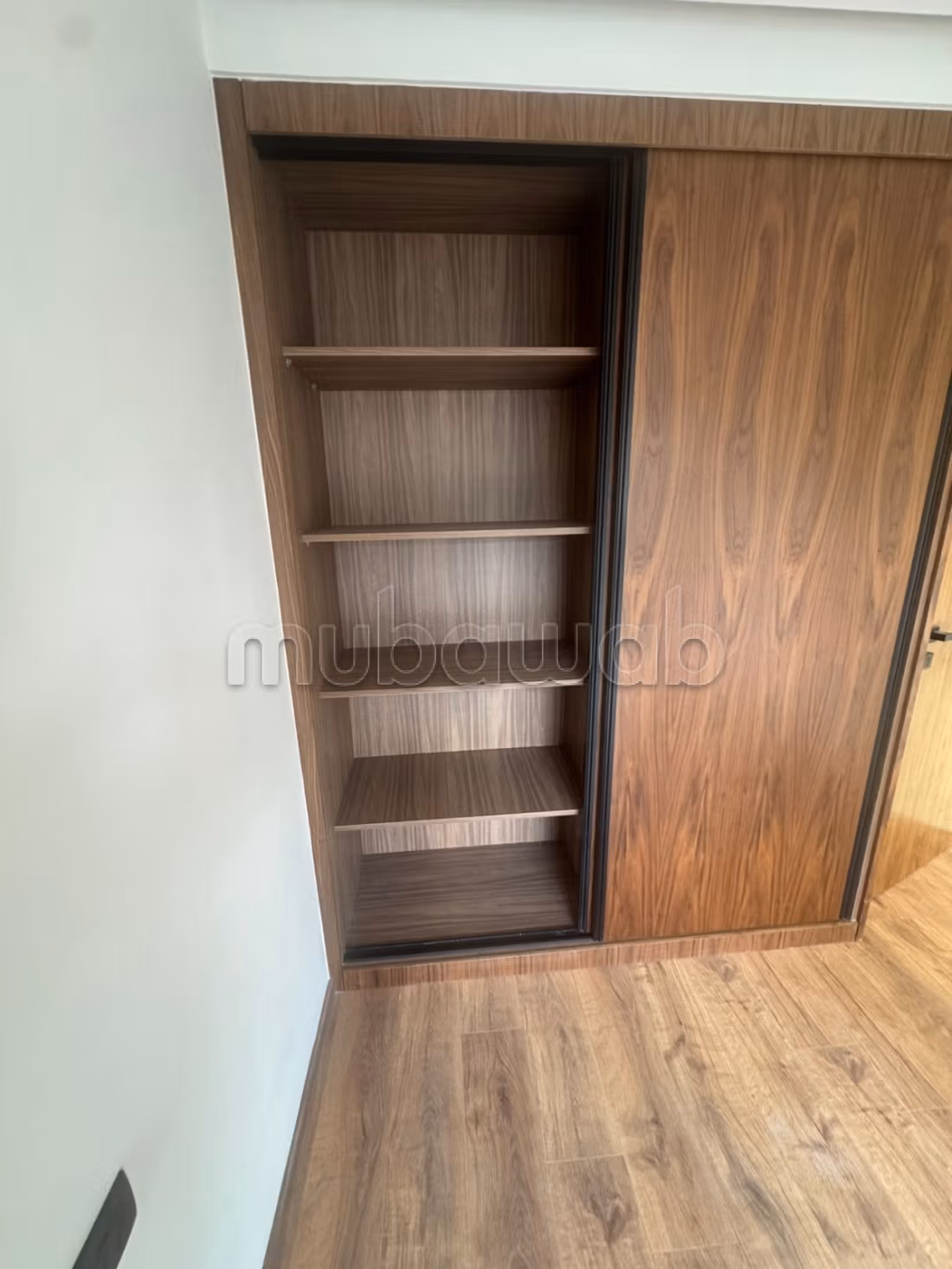 Appartement en vente à Oasis. 1 belle chambre. Salon traditionnel marocain, résidence sécurisée — 2