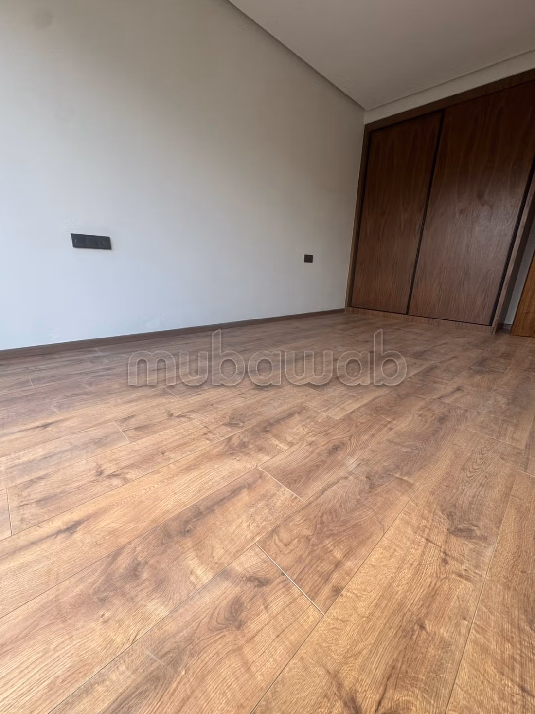 Appartement en vente à Oasis. 1 belle chambre. Salon traditionnel marocain, résidence sécurisée — 4
