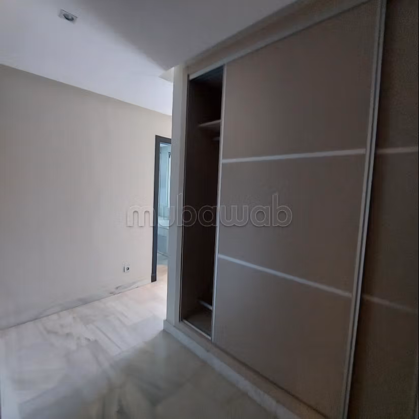 Appartement 165 m² à Bourgogne Ouest — 9