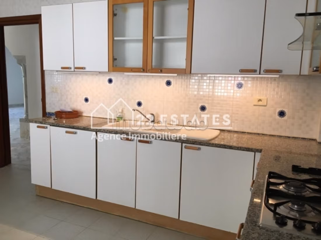 Villa S4 plain pied avec jardin à la Marsa