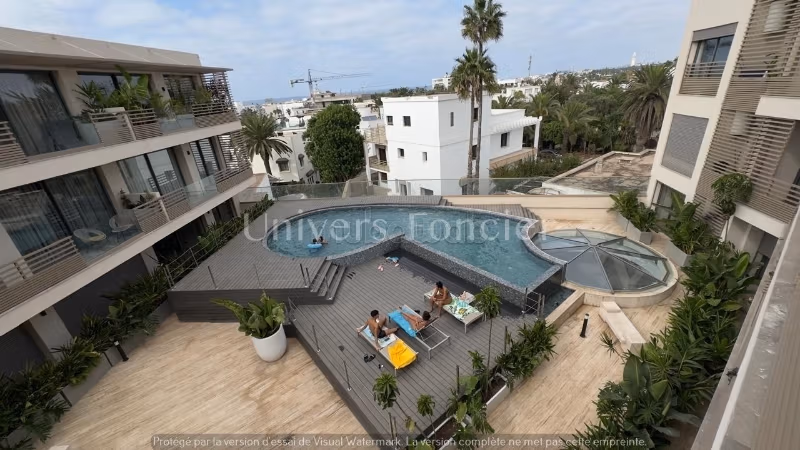 Superbe appartement à louer à Ain Diab.
Surface de 55 m².
Bien meublé