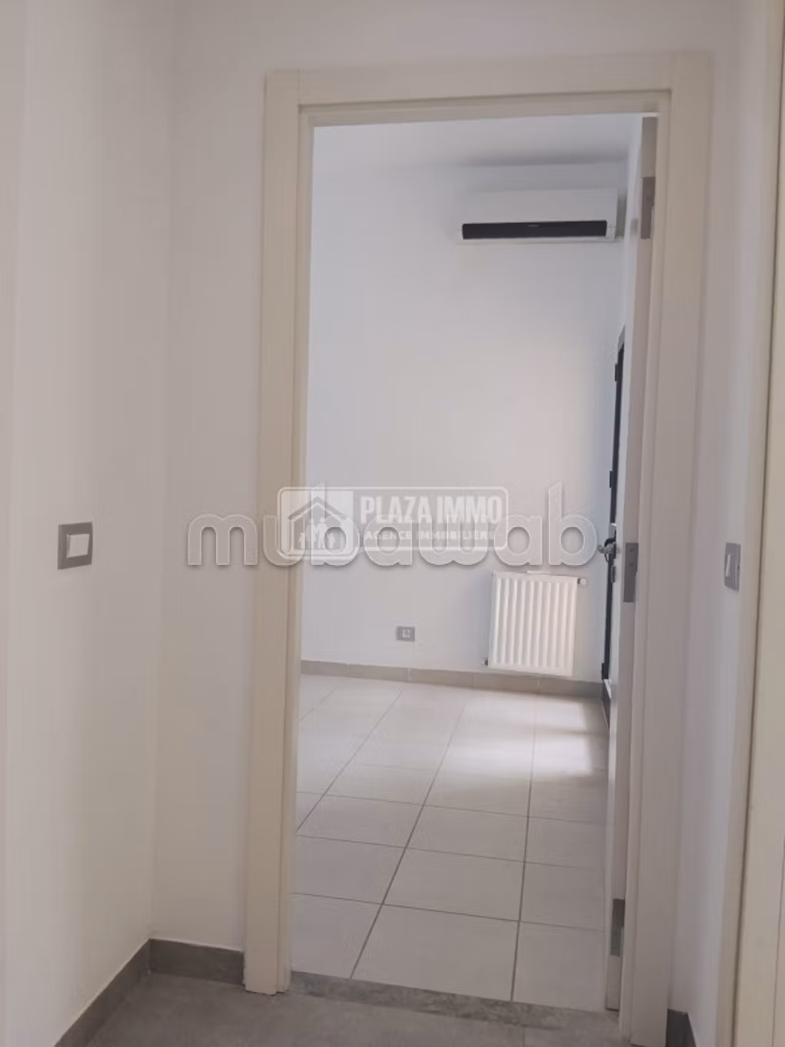A Vendre S4 Aux Jardins Carthage