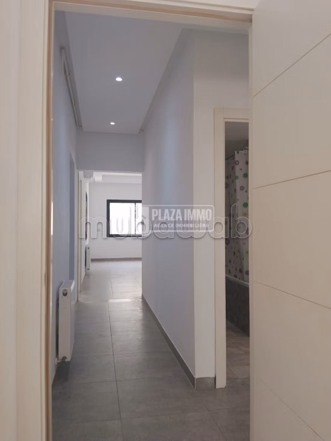 A Vendre S4 Aux Jardins Carthage