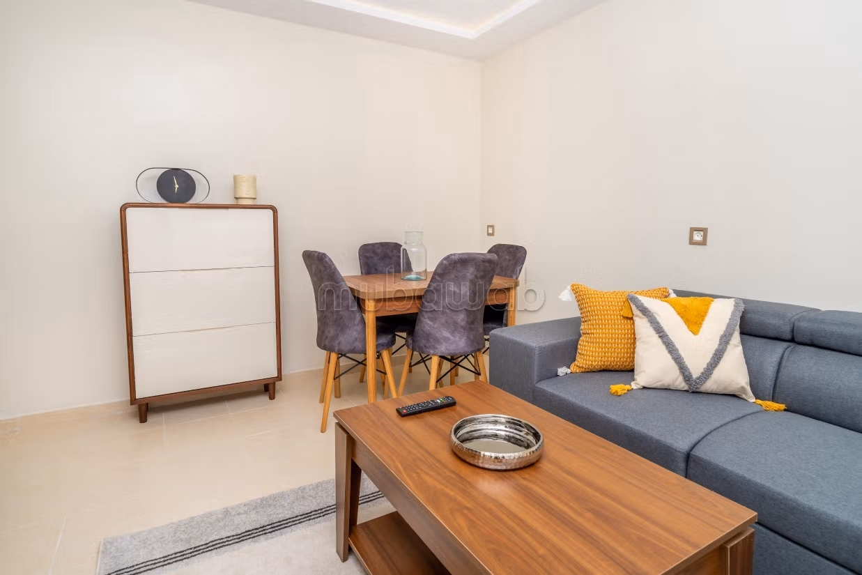 Great apartment for rent in Boukhalef. 1 Living area. Fitted kitchen
