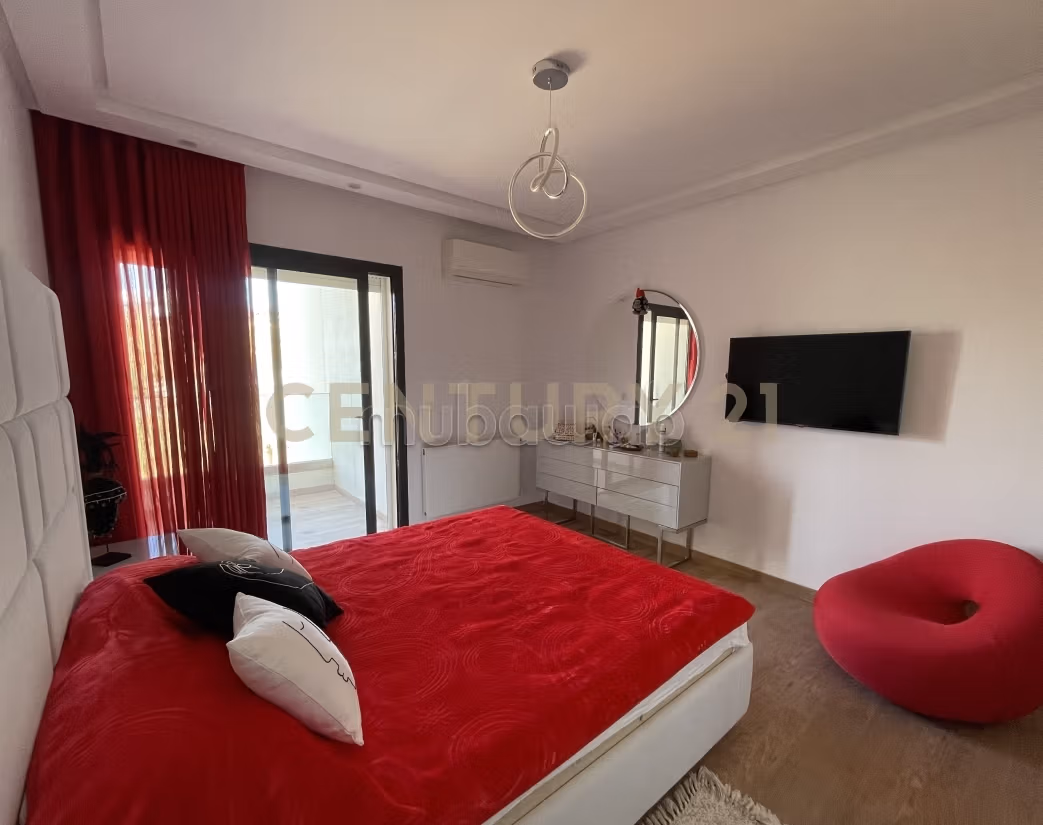 A vendre un appartement s2 à ennasr 2